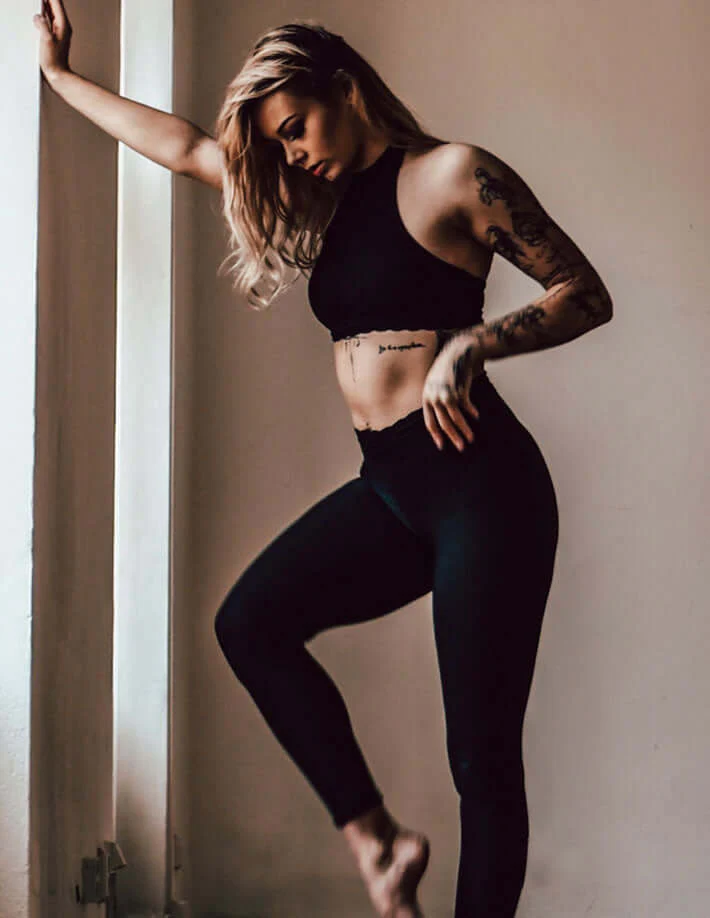 Sport leggings with lace Adriana - Image 12