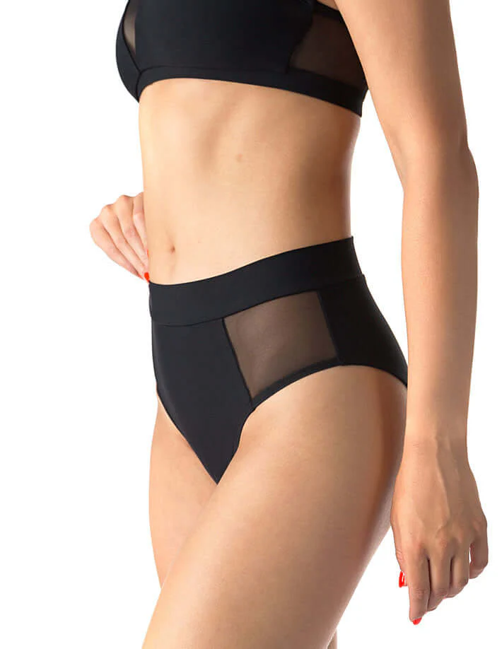 Mesh pole shorts - Molly - Image 7