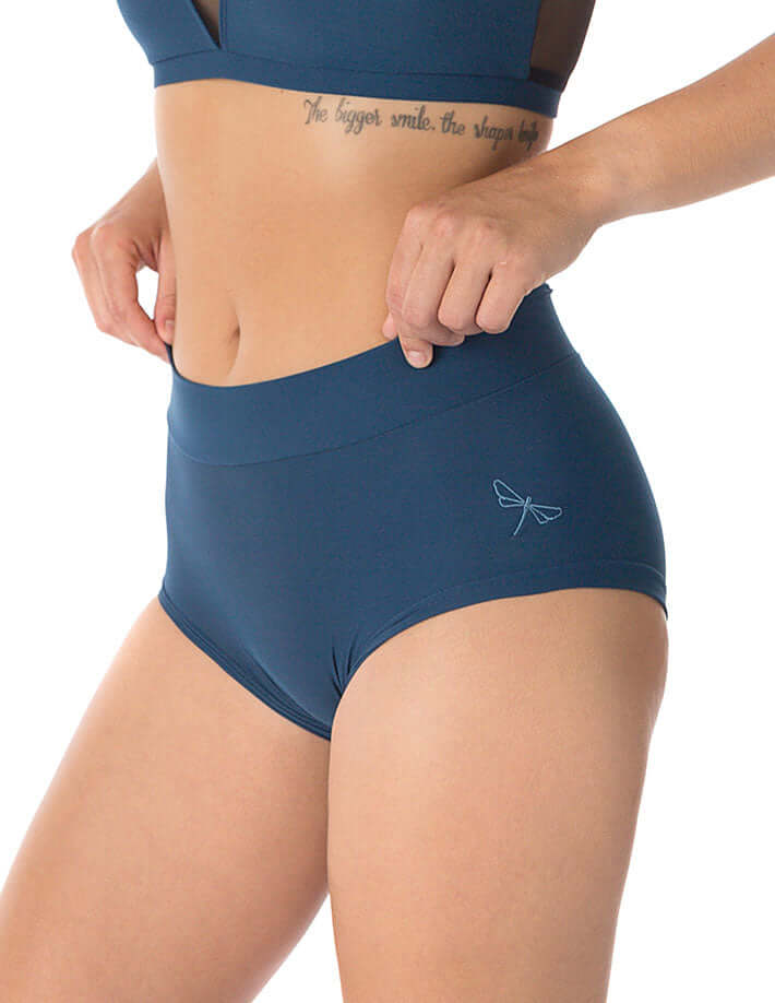 Mid rise pole shorts - Mandy - Image 30