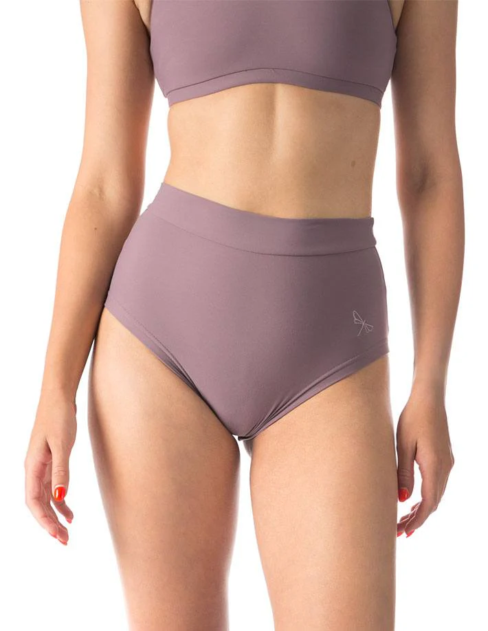 Scrunch pole shorts, high waist fit – Lola - Image 34