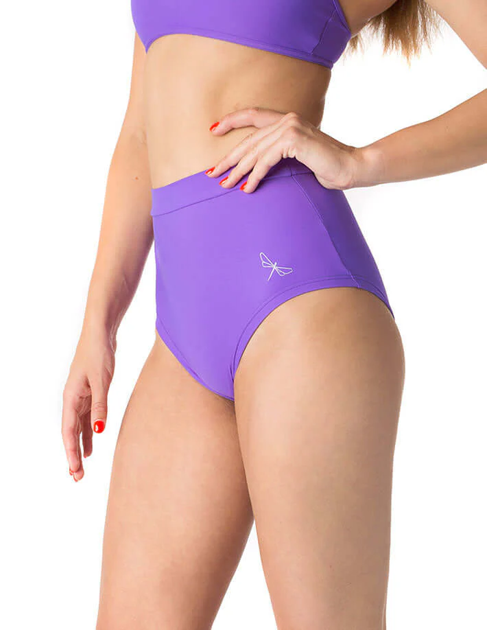 Scrunch pole shorts, high waist fit – Lola - Image 93